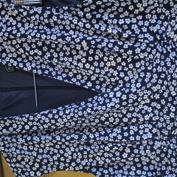 Jessica Howard Navy Sleeveless Zip Closure Back Dress White Floral Daisies 14P - Picture 12 of 12